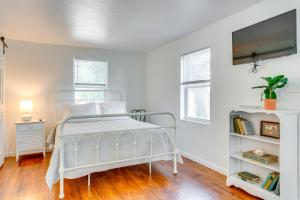 Cozy Studio in Heart of OKC Plaza District!