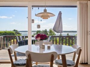 Holiday Home Sighbiorn - 150m to the inlet by Interhome