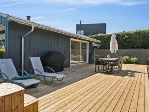 Holiday Home Enrica - 250m from the sea by Interhome