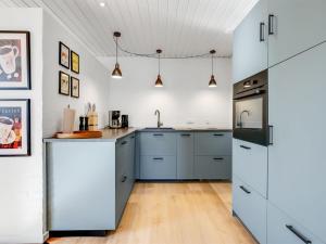 Holiday Home Albert - 300m from the sea by Interhome