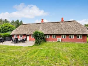 Holiday Home Yrjö - 2-5km from the sea by Interhome