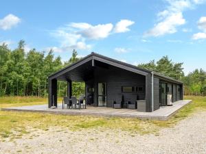 Holiday Home Sighvat - 300m from the sea by Interhome - 3hvězdičkové hotely ve městě Læsø