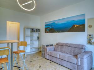 Apartment by Lake Garda near Gardaland