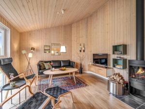 Holiday Home Anelise - 800m to the fjord by Interhome