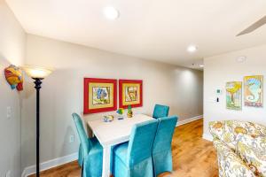 Grand Caribbean East & West E411