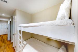 Grand Caribbean East & West E411