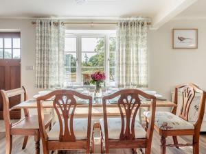 3 Bed in Godshill Wood 96126