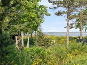 Holiday Home Fietje - 200m from the sea by Interhome