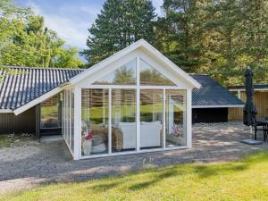 Holiday Home Laurens - 800m from the sea by Interhome