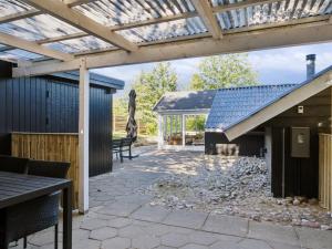 Holiday Home Laurens - 800m from the sea by Interhome