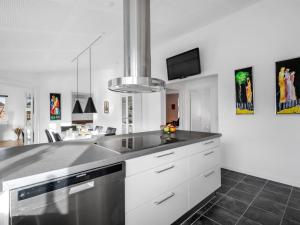 Holiday Home Elsi - 1-3km from the sea by Interhome