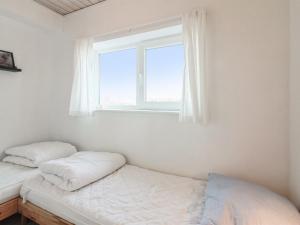 Apartment Truls - 700m from the sea by Interhome