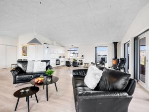 Holiday Home Dorrit - 1-2km from the sea by Interhome