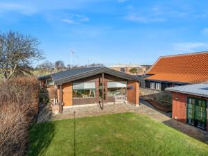 Holiday Home Sune - 800m from the sea by Interhome