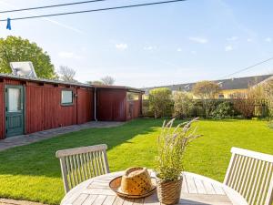 Holiday Home Sune - 800m from the sea by Interhome
