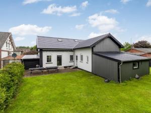 Holiday Home Aliza - 14km from the sea by Interhome