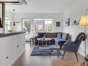 Apartment Ala - 80m from the sea by Interhome