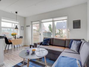 Apartment Ala - 80m from the sea by Interhome