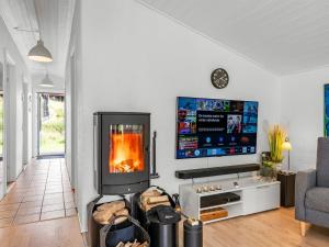 Holiday Home Danica - 500m from the sea by Interhome