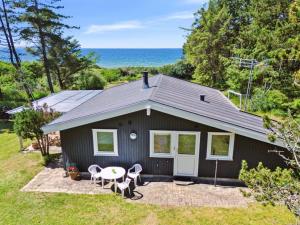 Holiday Home Marius - 30m from the sea by Interhome