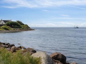 Holiday Home Ødke - 25m from the sea by Interhome