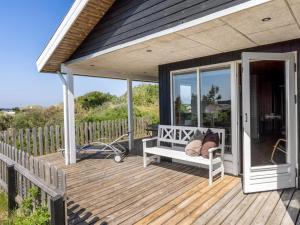 Holiday Home Letje - 500m from the sea by Interhome