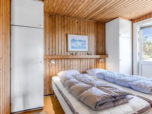 Holiday Home Letje - 500m from the sea by Interhome