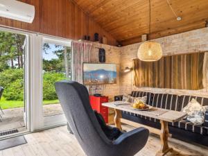 Holiday Home Uschi - 86m from the sea by Interhome