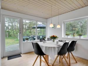 Holiday Home Hildulf - 2km from the sea by Interhome