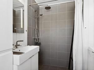 Holiday Home Manfred - 250m from the sea by Interhome