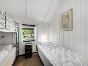 Holiday Home Aage - 1-7km from the sea by Interhome