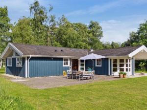 Holiday Home Launo - 1-1km to the inlet by Interhome