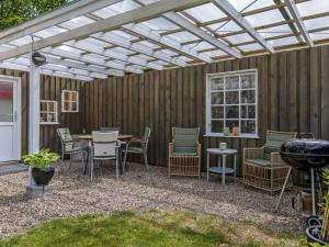 Holiday Home Fenna - 30km from the sea by Interhome