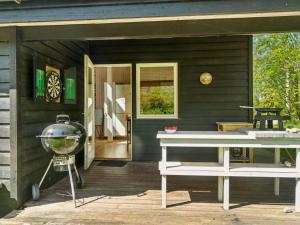 Holiday Home Ilsebeth - 250m from the sea by Interhome