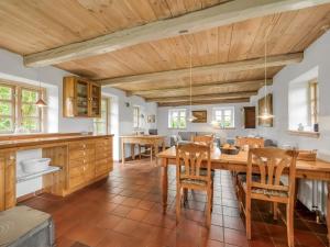 Holiday Home Claus - 1-5km to the fjord by Interhome