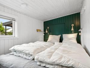 Holiday Home Antonie - 700m from the sea by Interhome