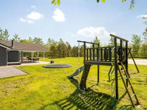 Holiday Home Ahto - 600m to the fjord by Interhome