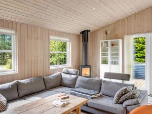 Holiday Home Felina - from the sea by Interhome