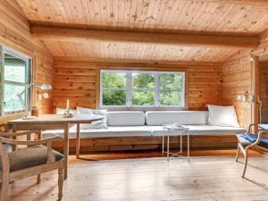 Holiday Home Juho - 700m from the sea by Interhome