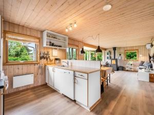Holiday Home Tian - 400m to the fjord by Interhome