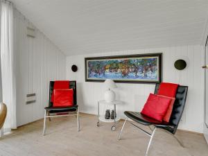 Holiday Home Magnus - 250m to the fjord by Interhome