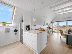 Holiday Home Jelisaveta - 500m from the sea by Interhome
