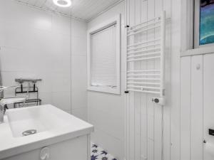 Holiday Home Knud - 2-5km from the sea by Interhome