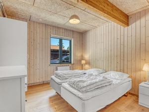 Holiday Home Øthulf - 200m from the sea by Interhome