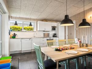 Holiday Home Gloria - 500m from the sea by Interhome