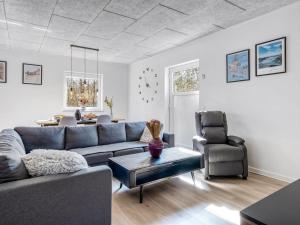 Holiday Home Calli by Interhome