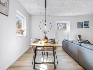 Holiday Home Calli by Interhome