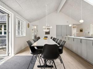 Holiday Home Jalina - 200m from the sea by Interhome