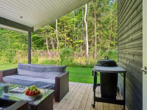 Holiday Home Hotherus - from the sea by Interhome