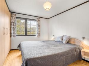 Holiday Home Thorir - 500m from the sea by Interhome